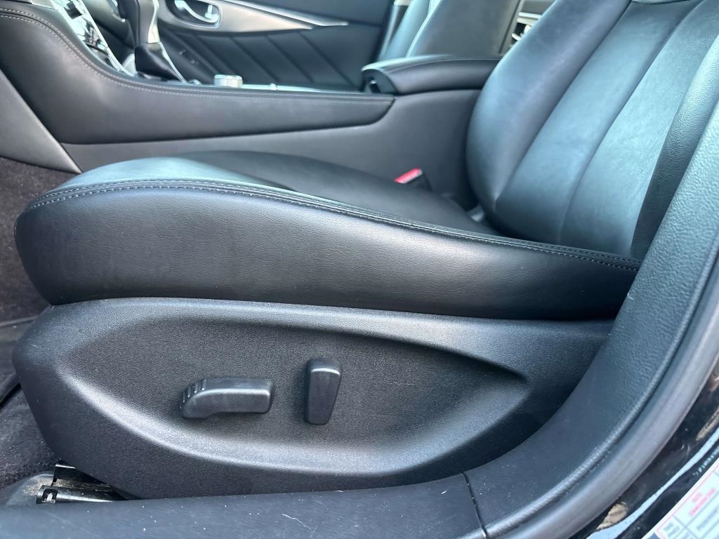 Infiniti Q50  2017 Infiniti Q50  2017