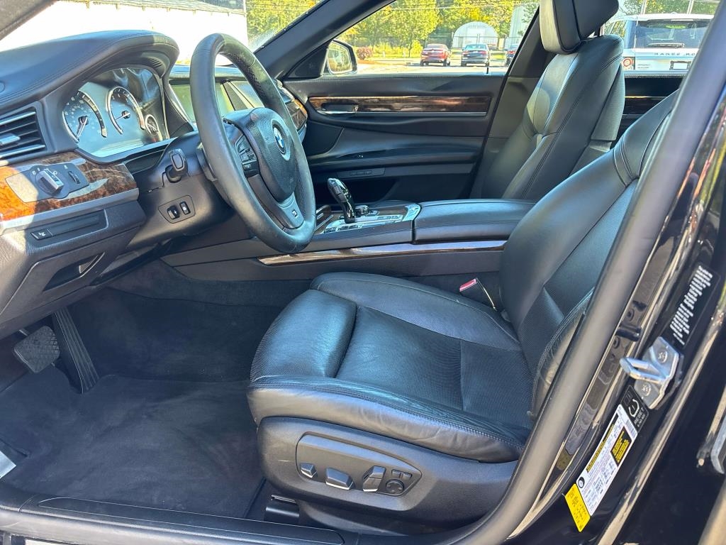 BMW Alpina B7  2013 BMW Alpina B7  2013