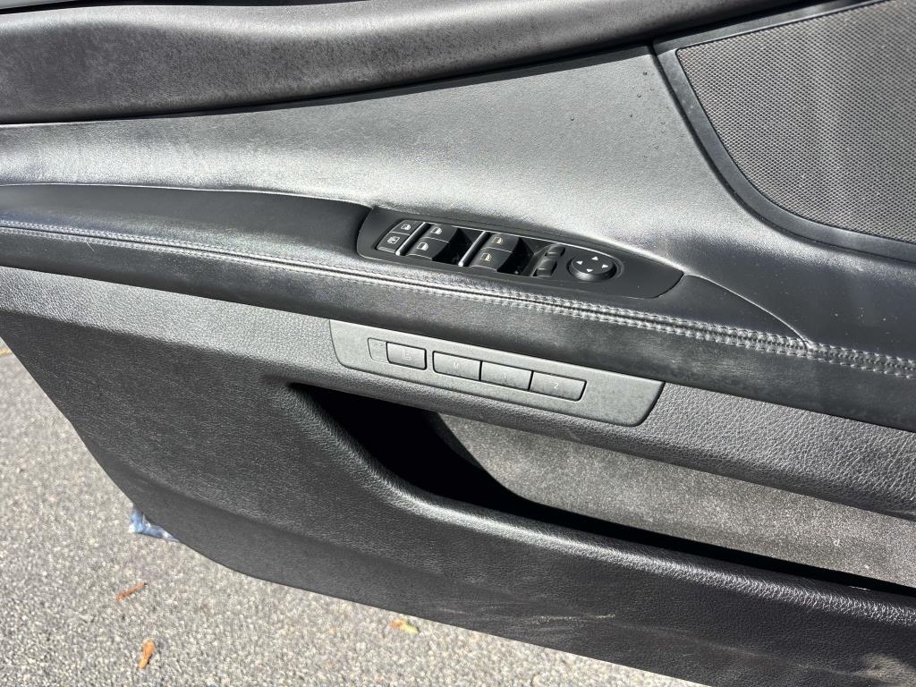 BMW Alpina B7  2013 BMW Alpina B7  2013