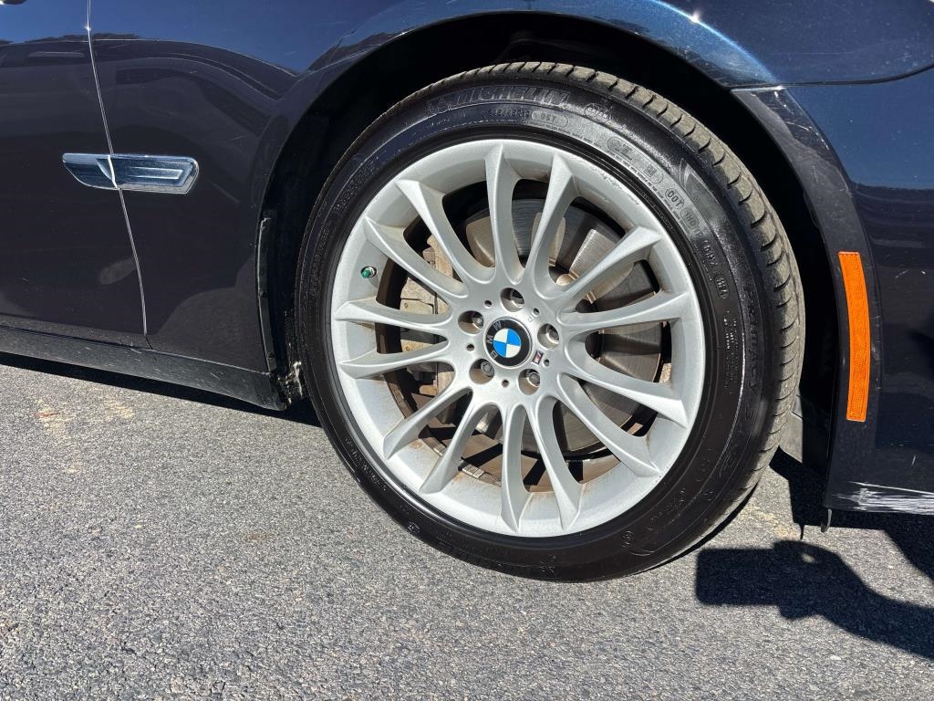 BMW Alpina B7  2013 BMW Alpina B7  2013