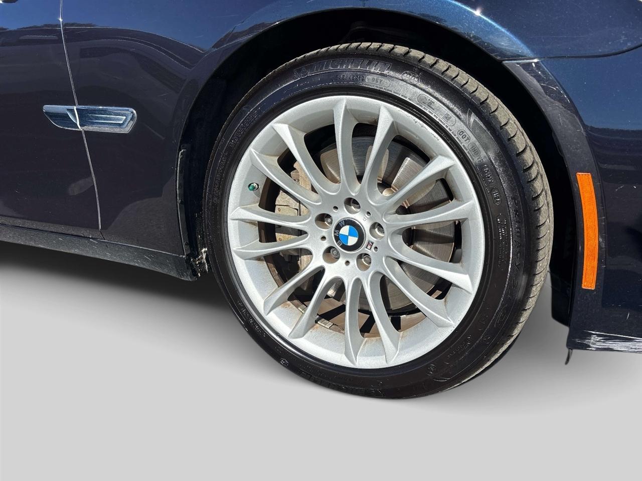 BMW Alpina B7  2013