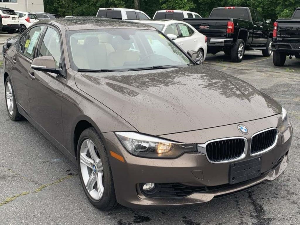 2015 BMW 3-Series 4dr Sdn 328i RWD