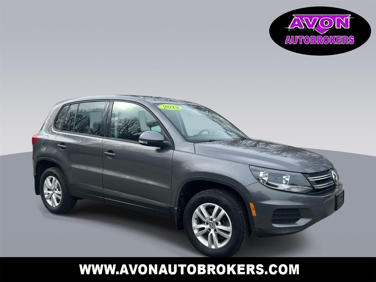 2013 Volkswagen Tiguan 4WD 4dr Auto S w/Sunroof