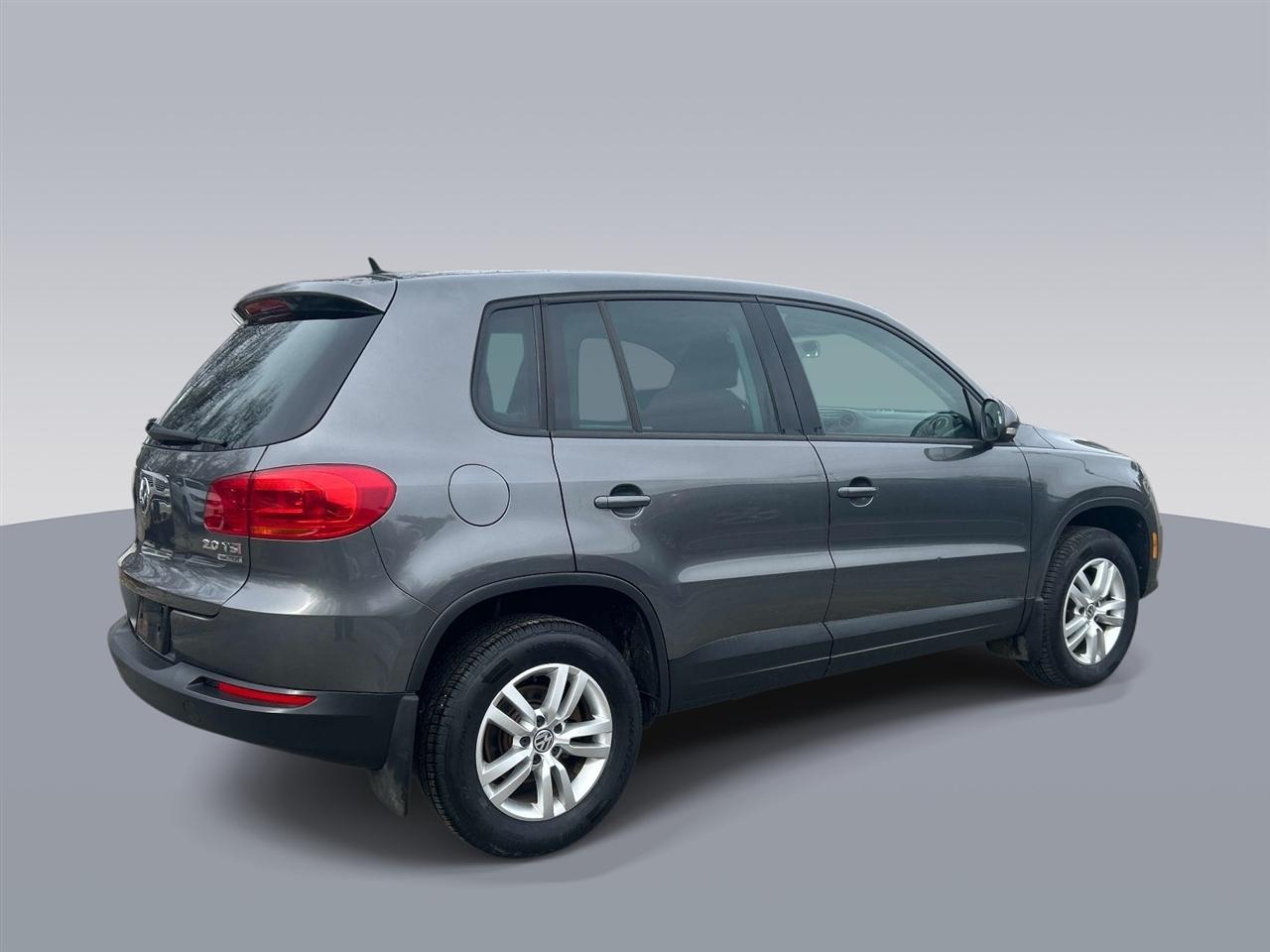Volkswagen Tiguan  2013