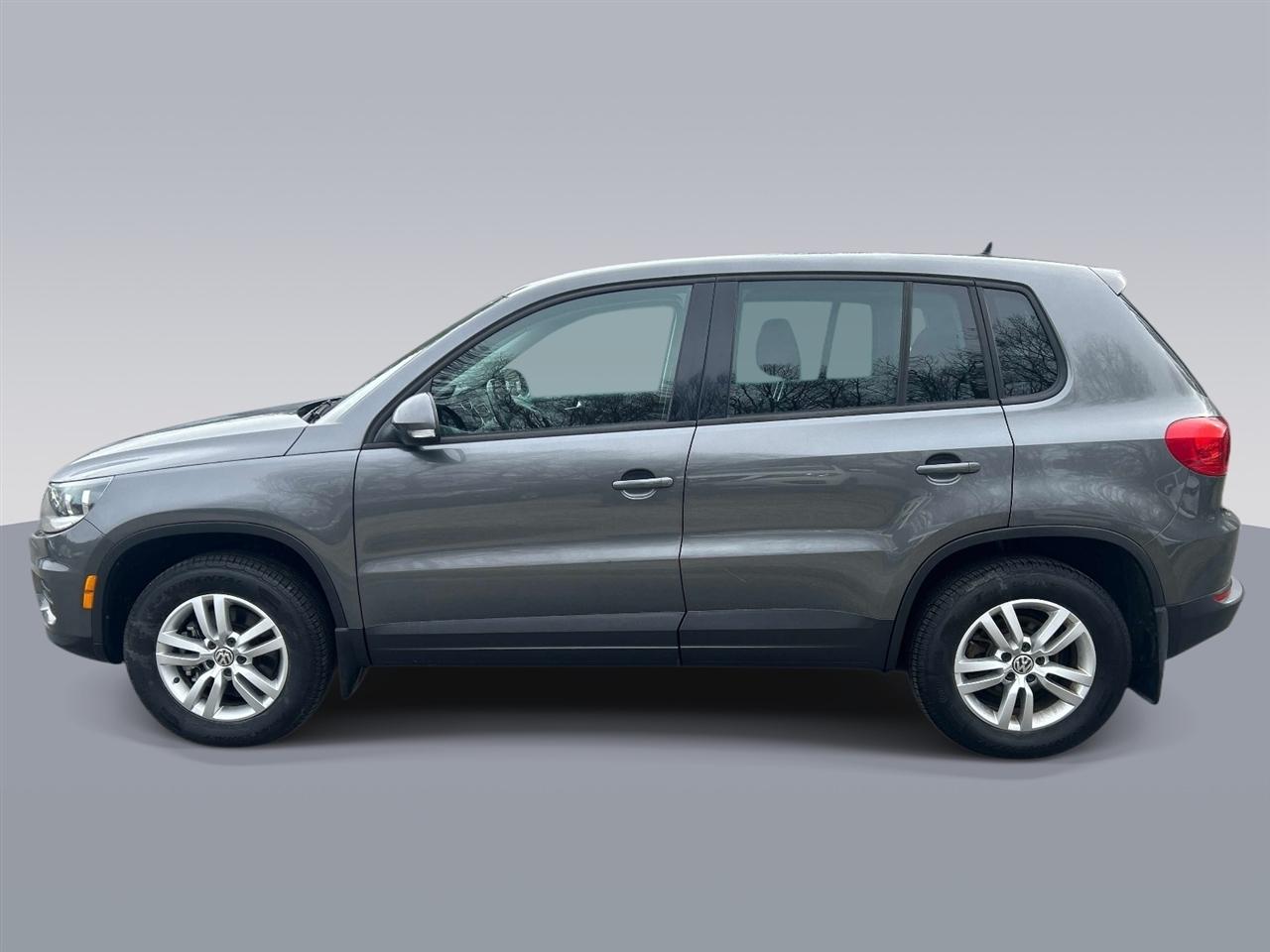 Volkswagen Tiguan  2013