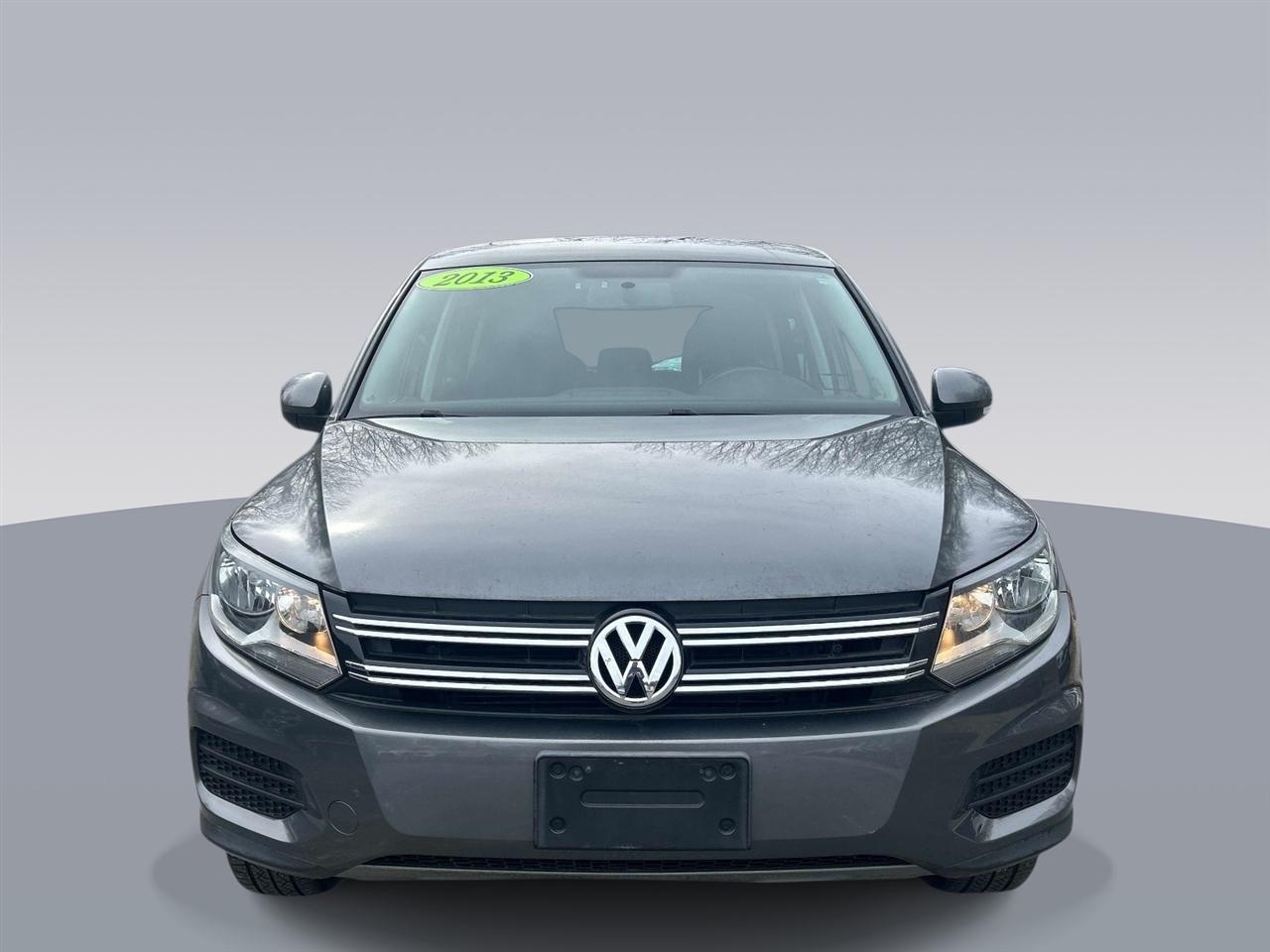 Volkswagen Tiguan  2013