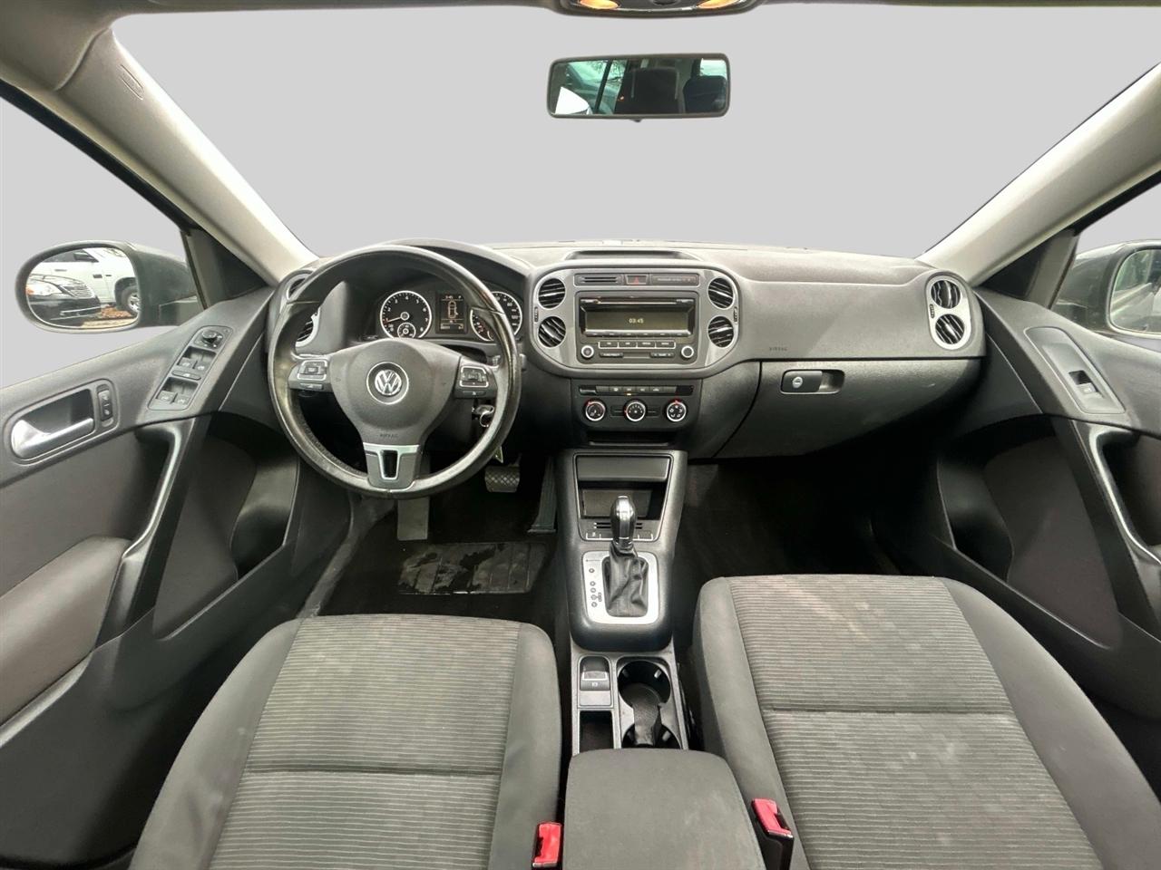 Volkswagen Tiguan  2013