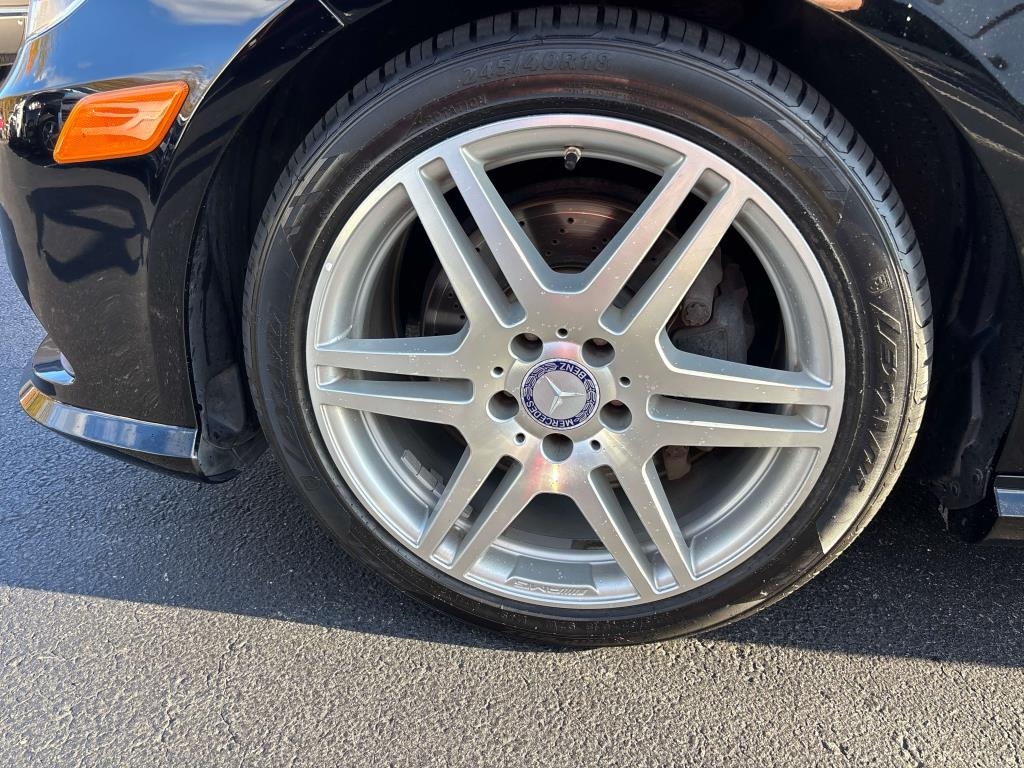 2011 Mercedes-Benz E-Class E350 4MATIC Luxury Sedan