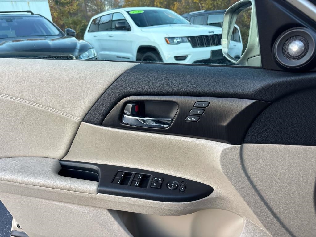 Honda Accord  2013 Honda Accord  2013