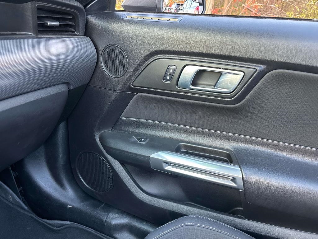 Ford Mustang  2018 Ford Mustang  2018