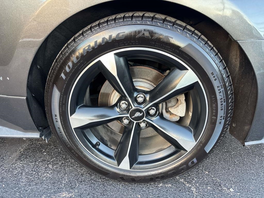 Ford Mustang  2018 Ford Mustang  2018