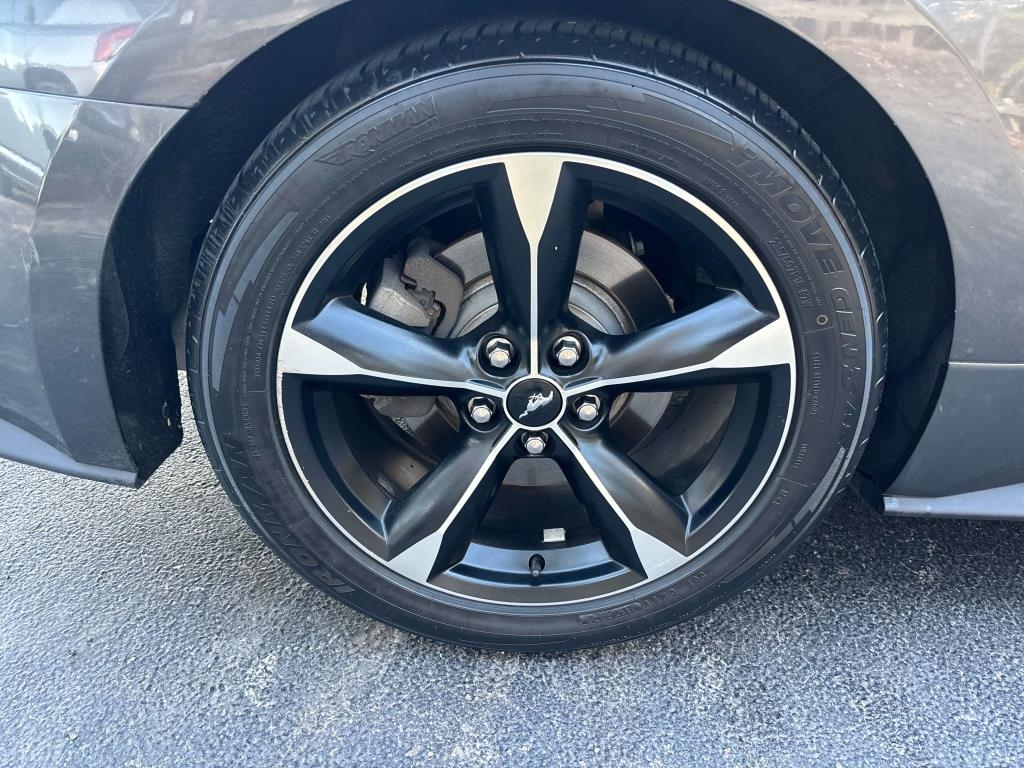 Ford Mustang  2018 Ford Mustang  2018