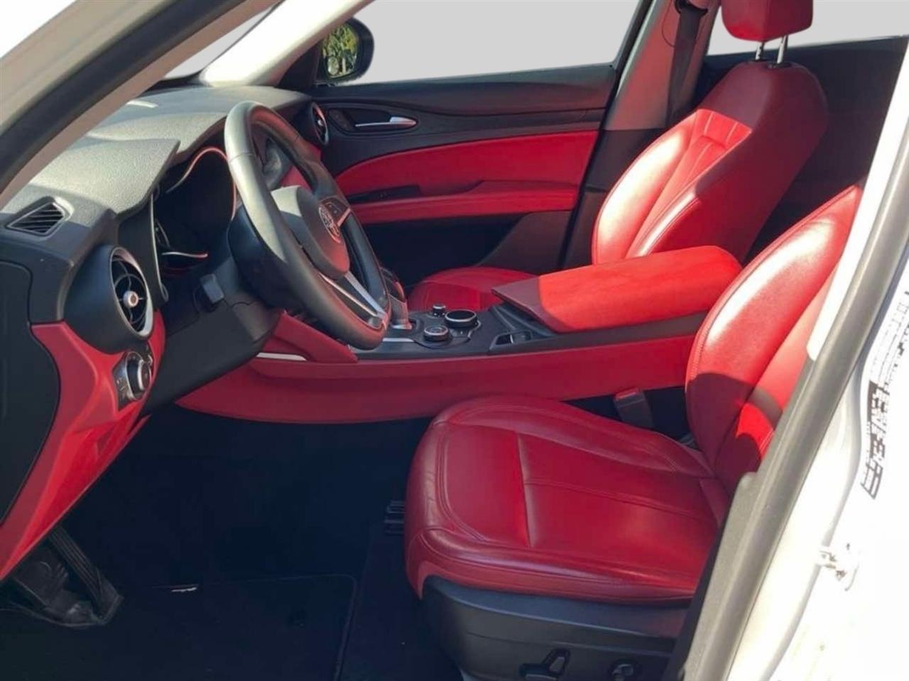 Alfa Romeo Stelvio  2019