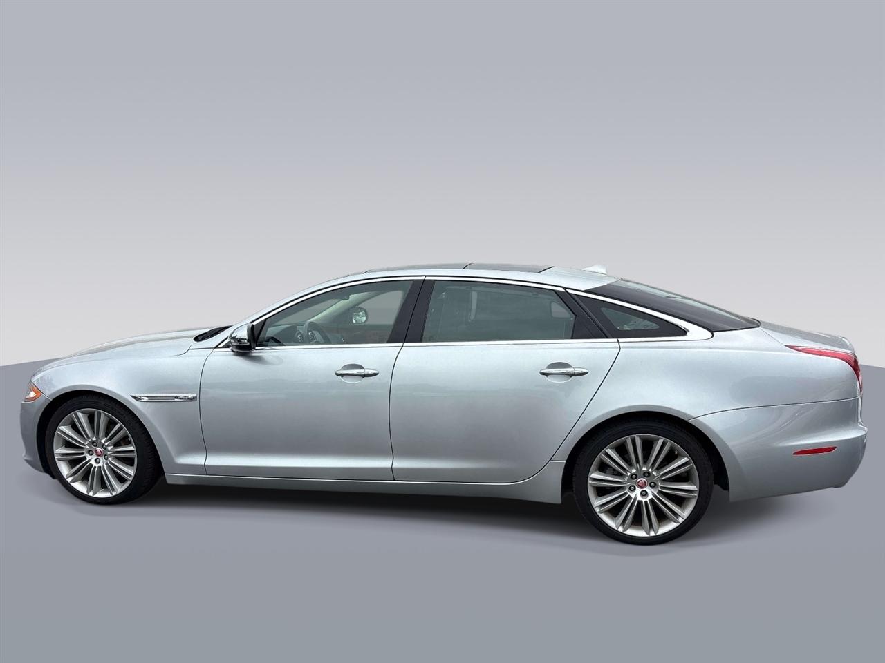 Jaguar XJ-Series 4dr Sdn XJL Portfolio AWD 2014