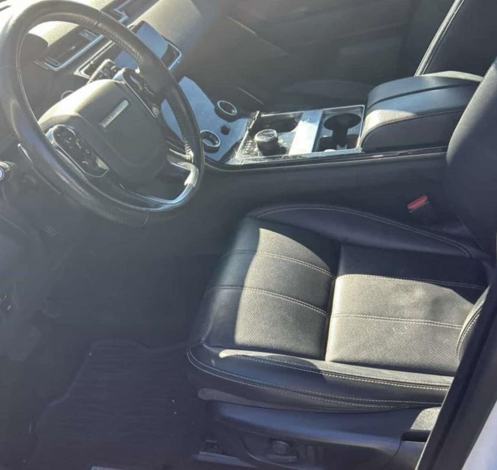 Land Rover Range Rover Velar  2020 Land Rover Range Rover Velar  2020