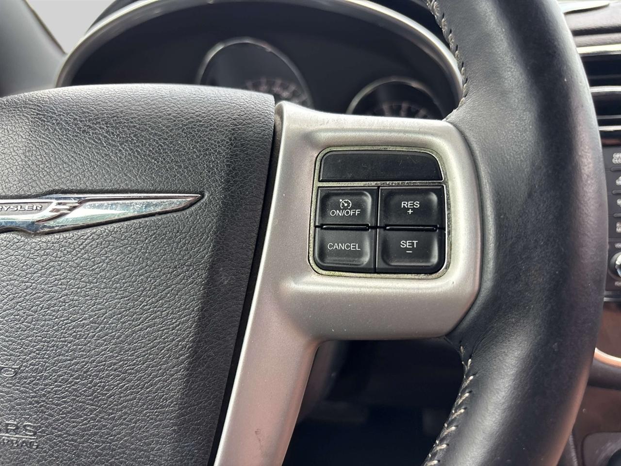 Chrysler 200 2dr Conv S 2013
