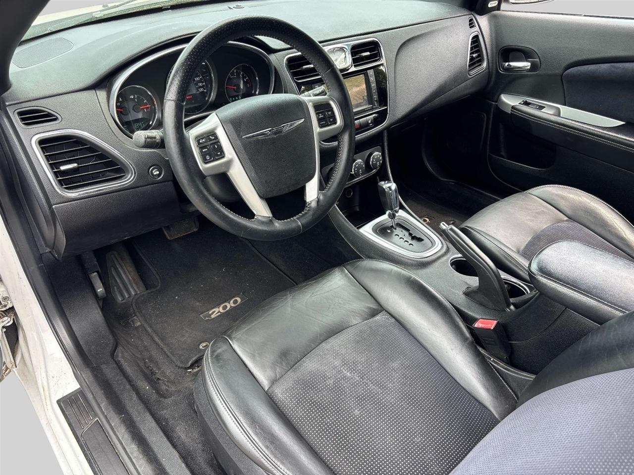 Chrysler 200 2dr Conv S 2013