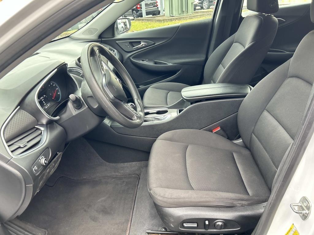 Chevrolet Malibu  2019