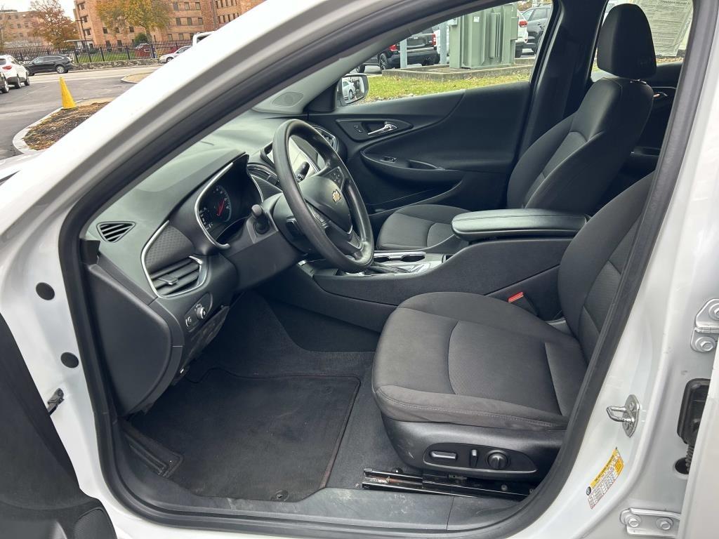 Chevrolet Malibu  2019