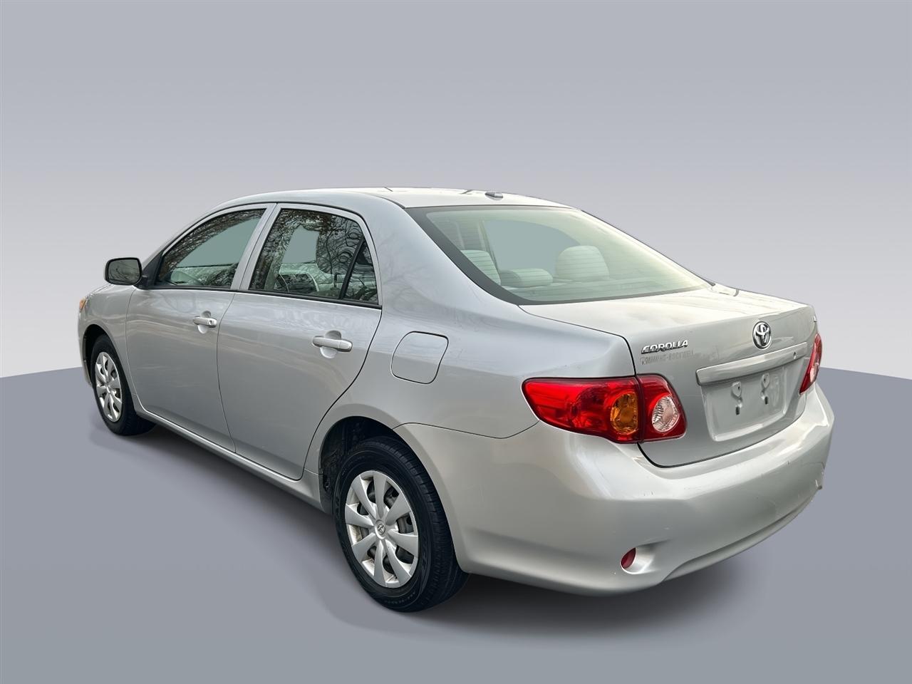 Toyota Corolla  2009