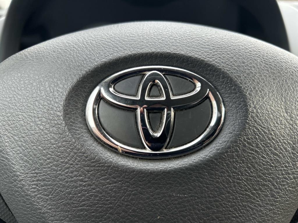 Toyota Corolla  2009