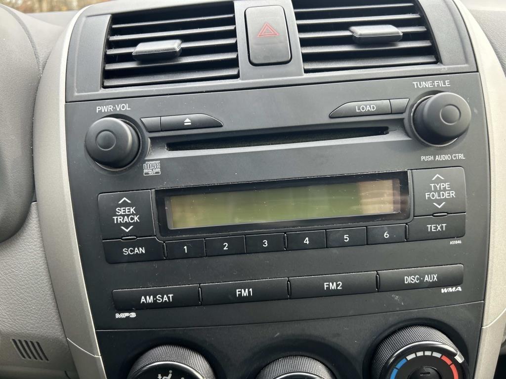 Toyota Corolla  2009