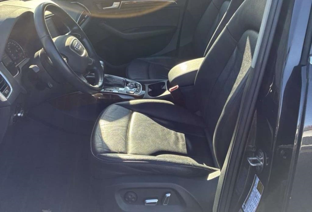 Audi Q5  2015 Audi Q5  2015