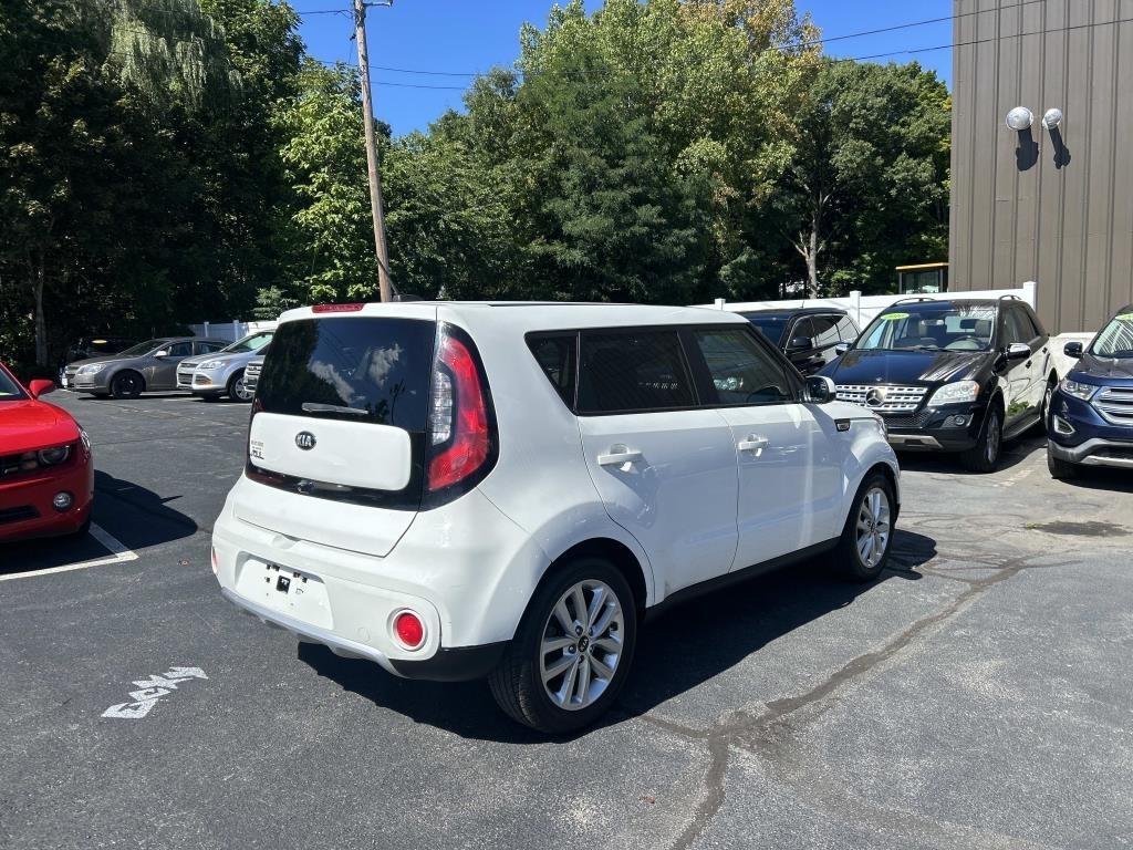 Kia Soul  2017