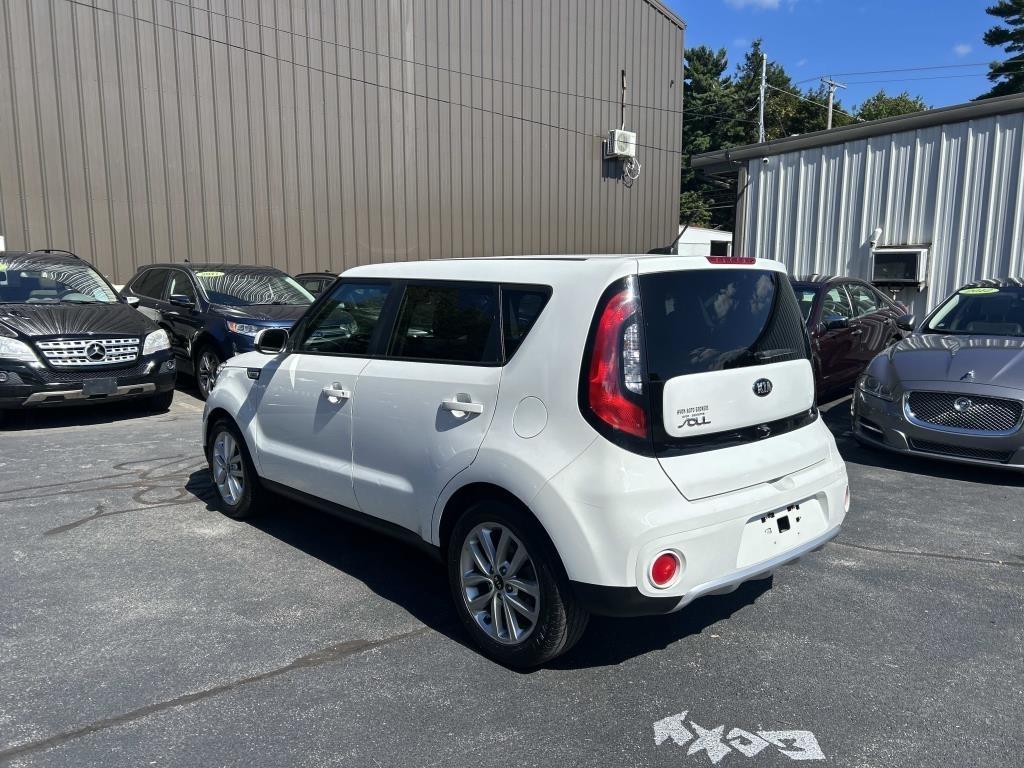 Kia Soul  2017