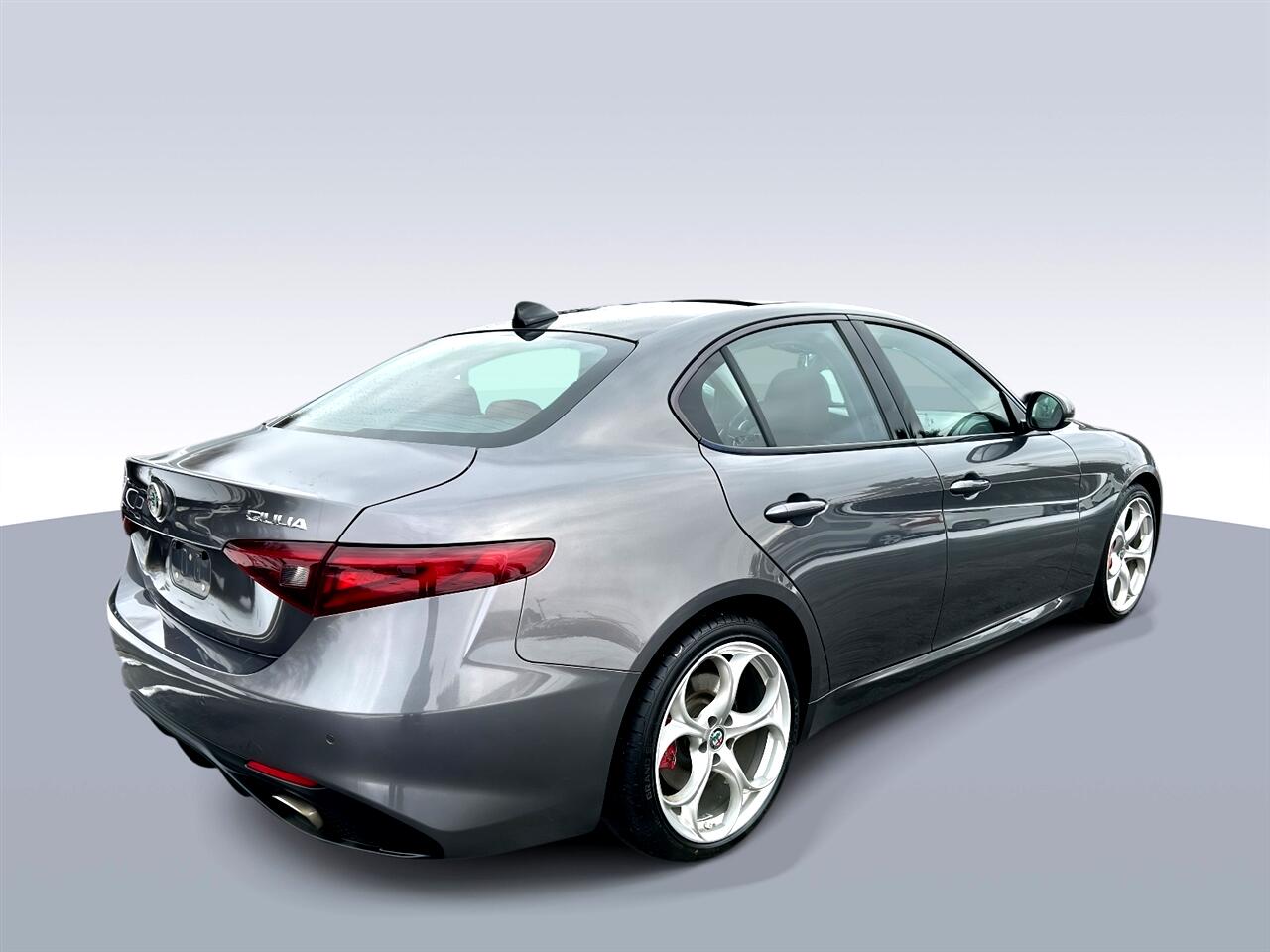 Alfa Romeo Giulia  2018