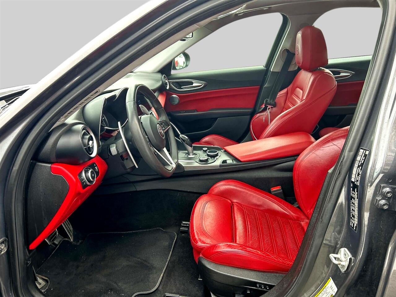 Alfa Romeo Giulia  2018