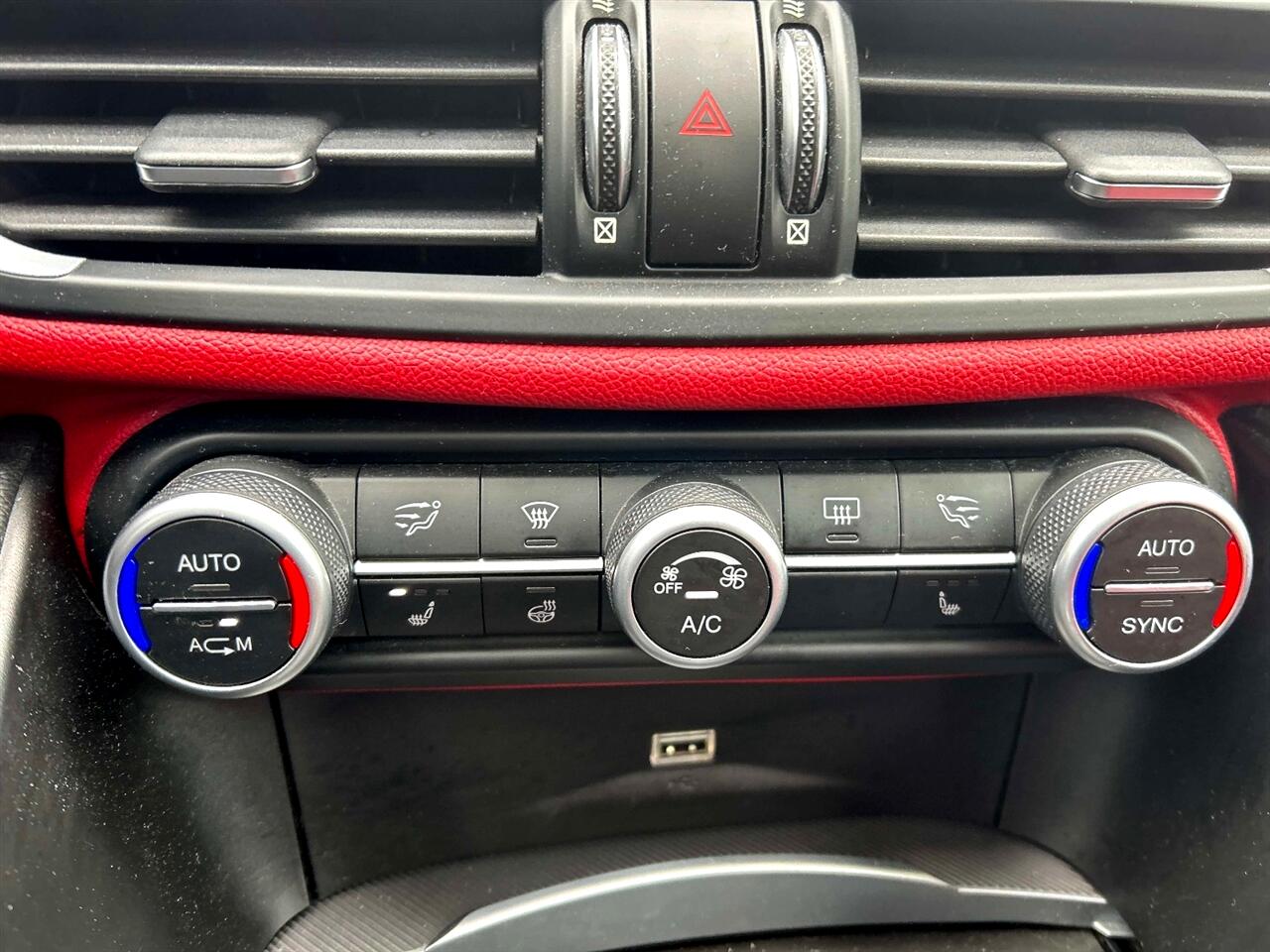 Alfa Romeo Giulia  2018