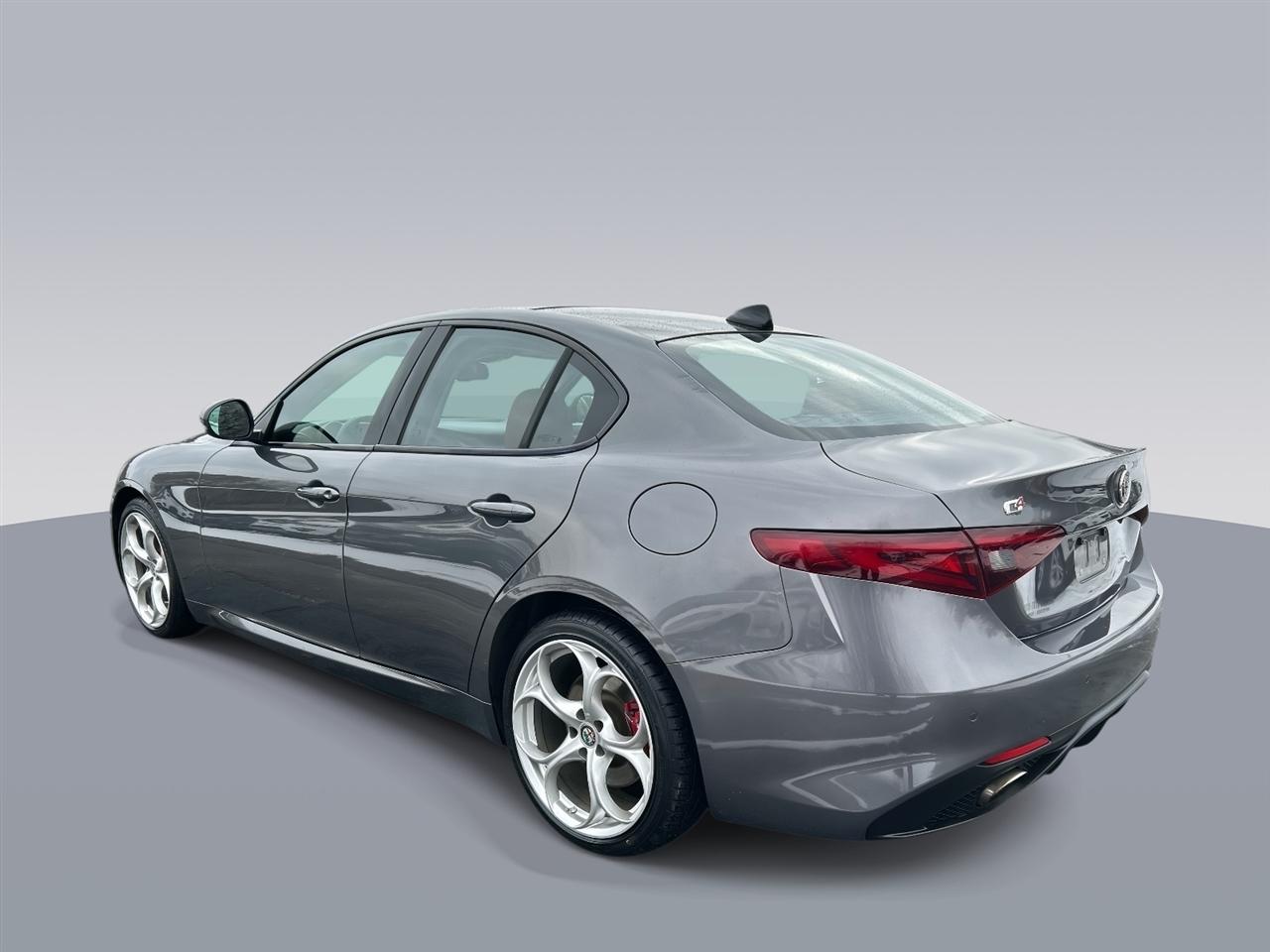 Alfa Romeo Giulia  2018