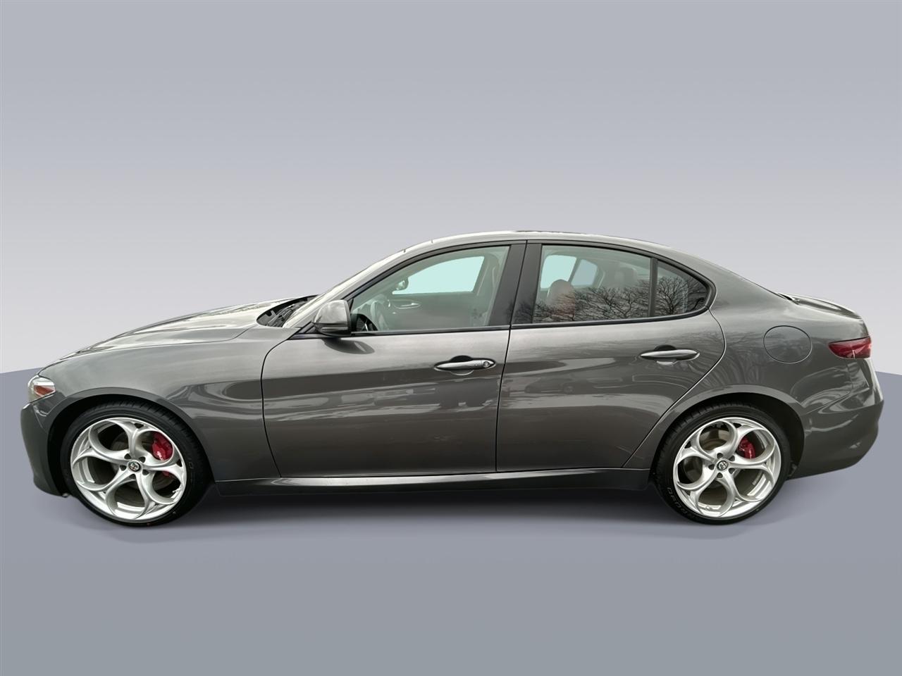 Alfa Romeo Giulia  2018
