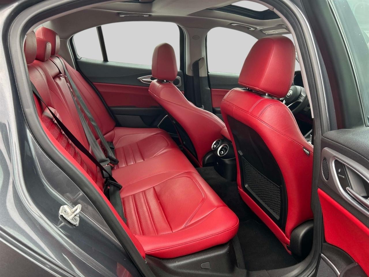 Alfa Romeo Giulia  2018