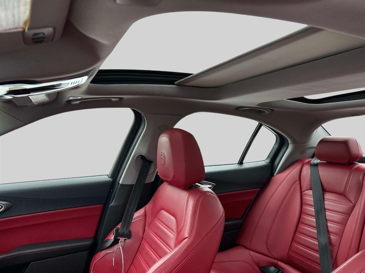 Alfa Romeo Giulia  2018