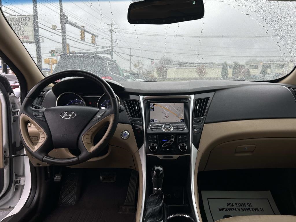 Hyundai Sonata  2013 Hyundai Sonata  2013