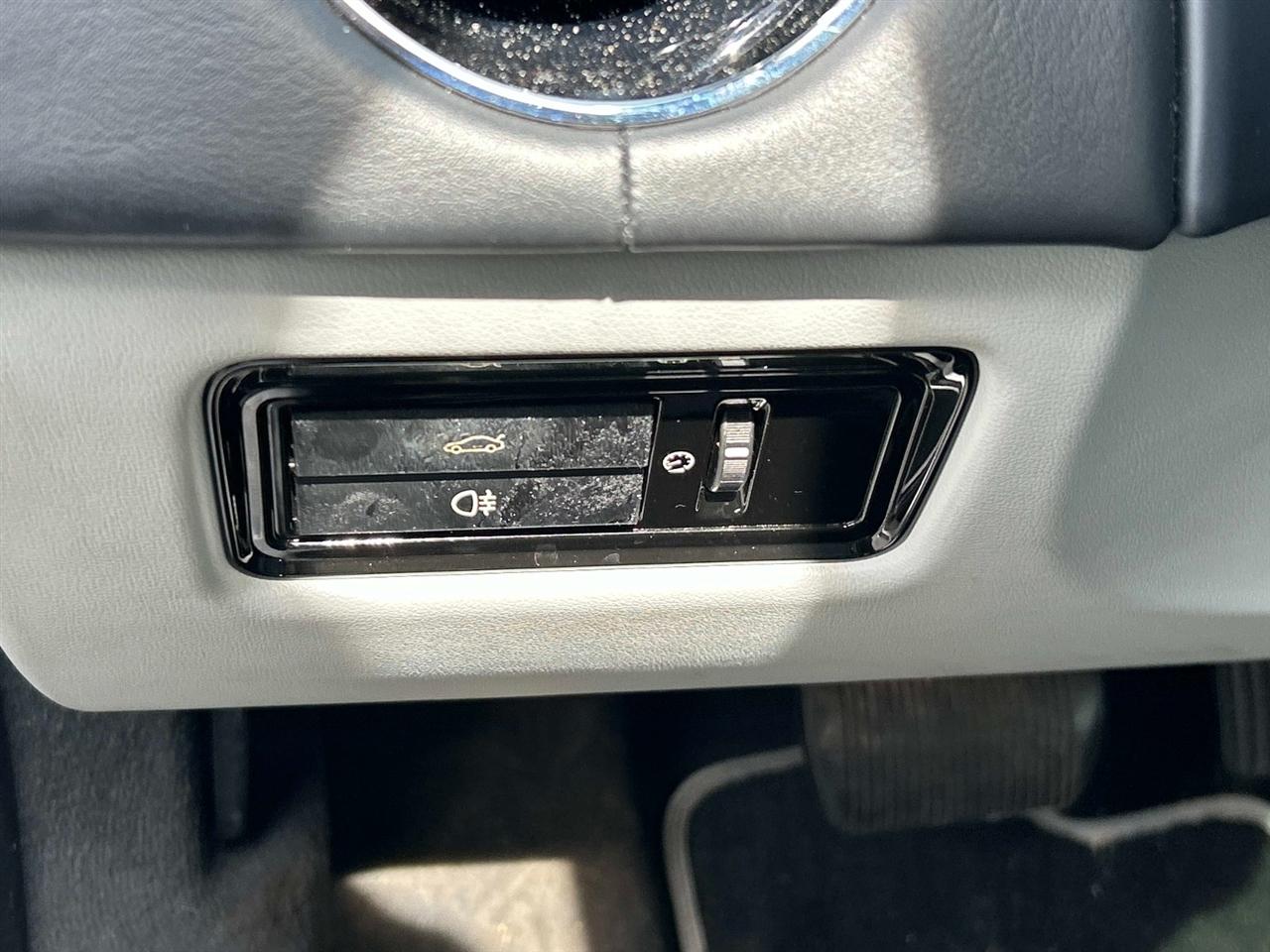 Jaguar XJ-Series  2012