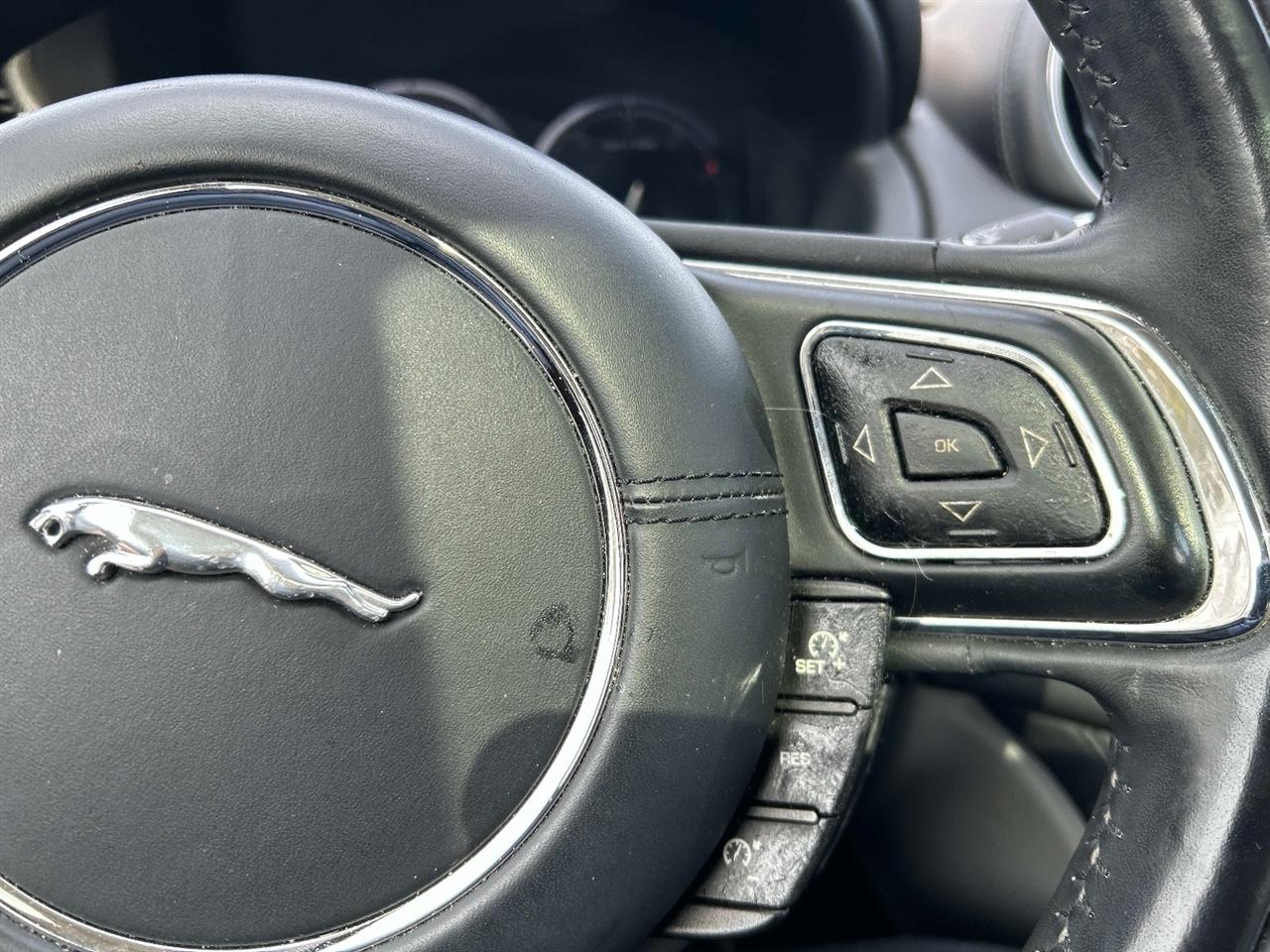 Jaguar XJ-Series  2012