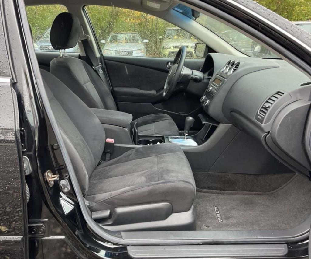 Nissan Altima  2010 Nissan Altima  2010