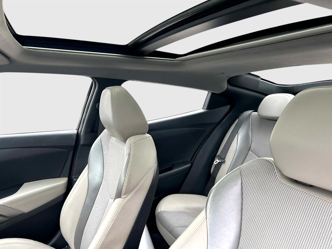 Hyundai Veloster  2014