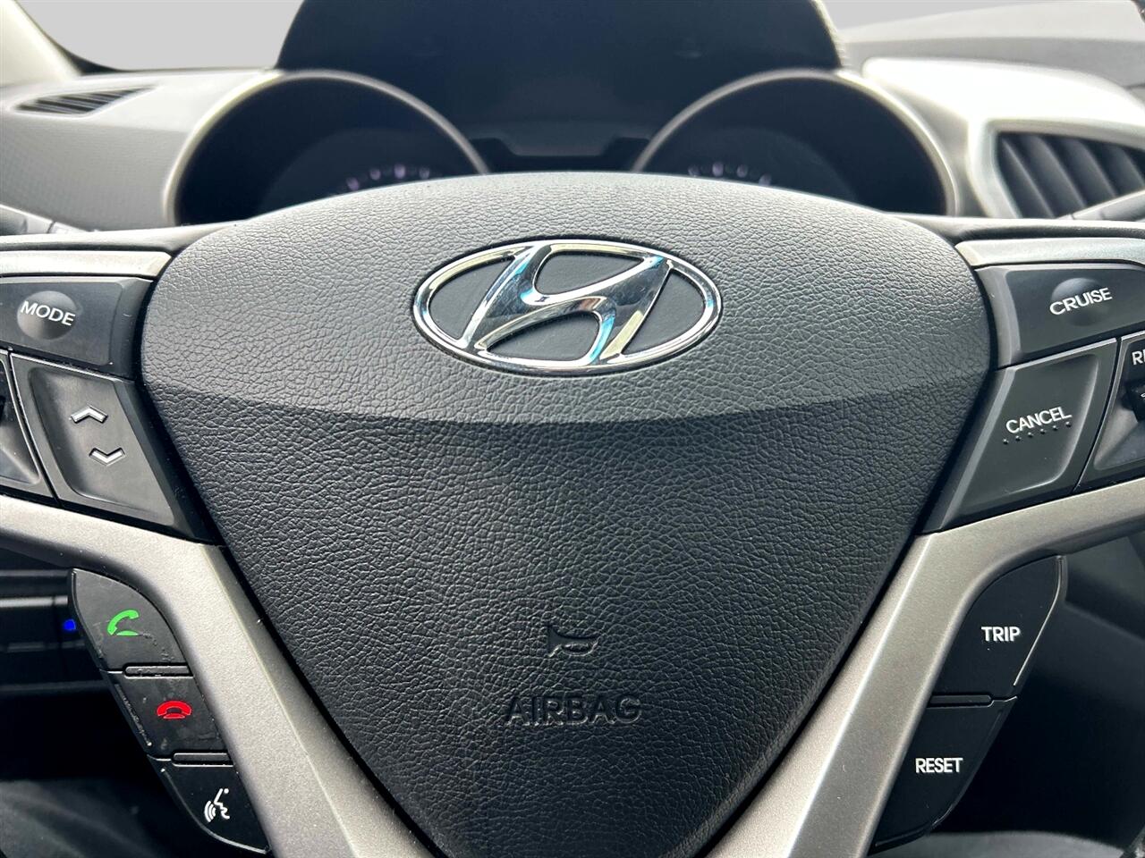 Hyundai Veloster  2014