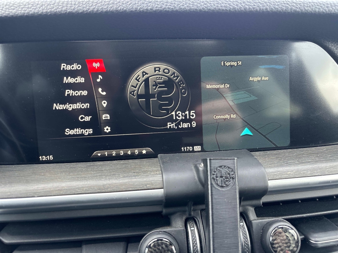 Alfa Romeo Stelvio  2018