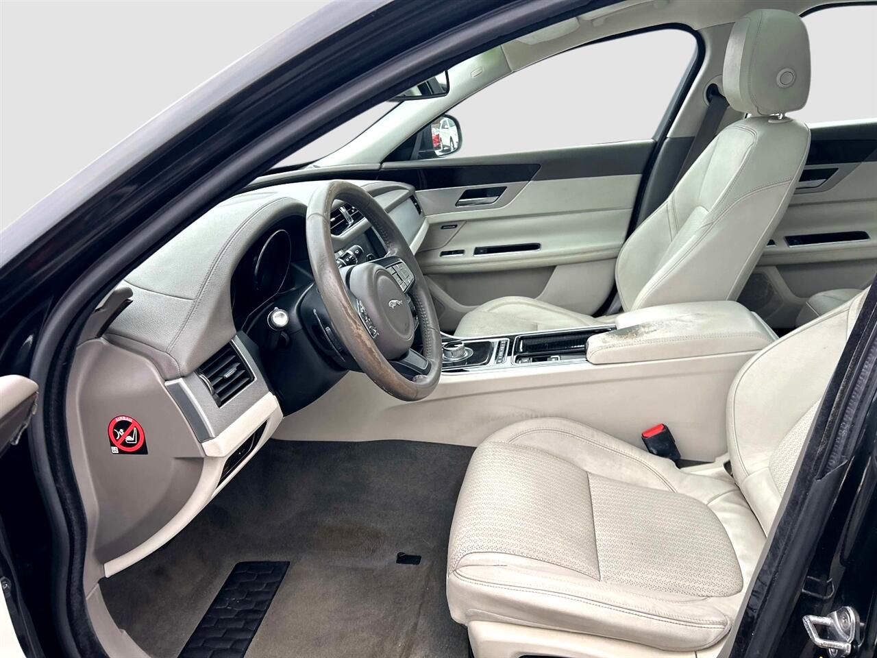 Jaguar XF-Series  2016