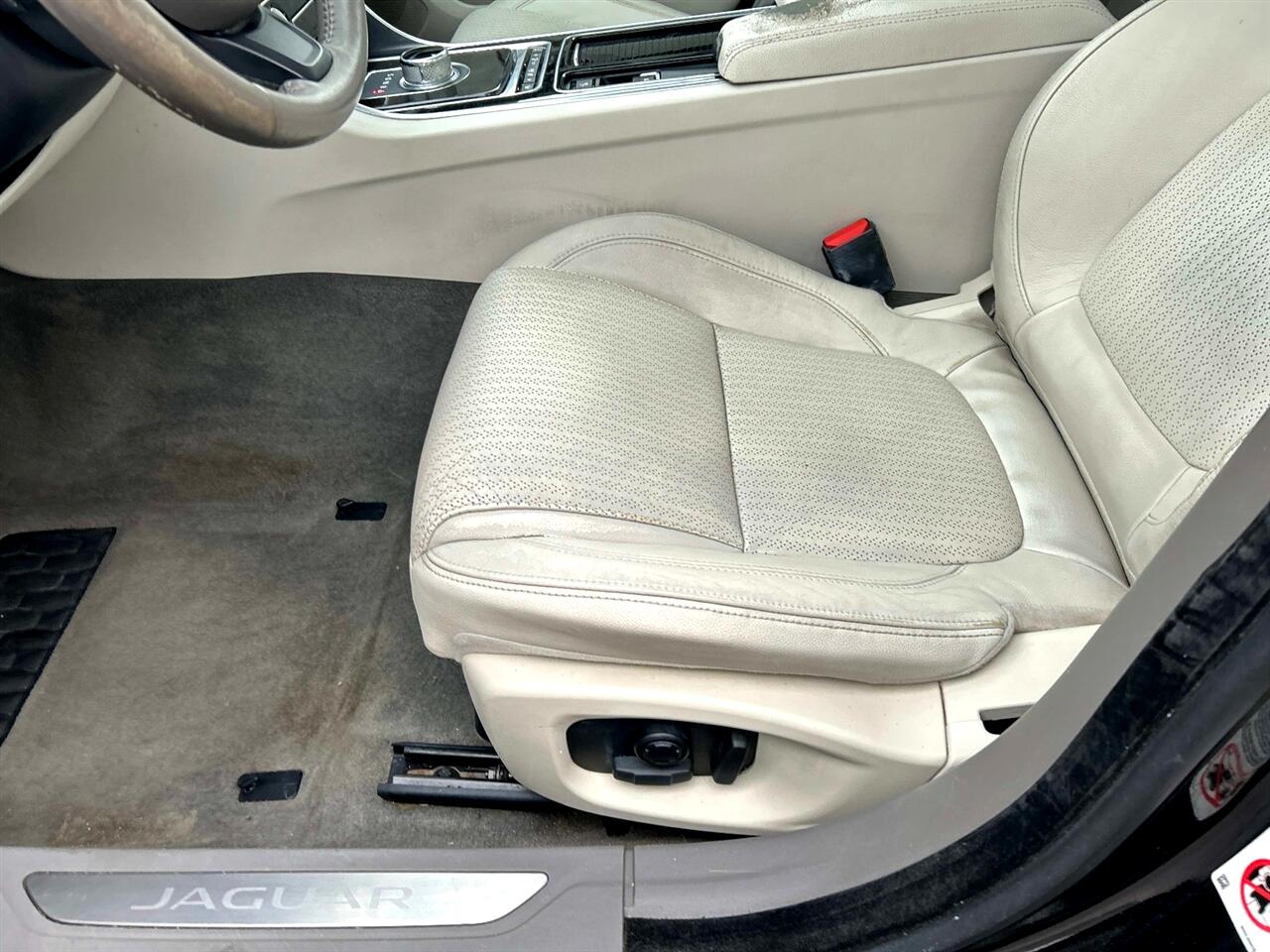 Jaguar XF-Series  2016