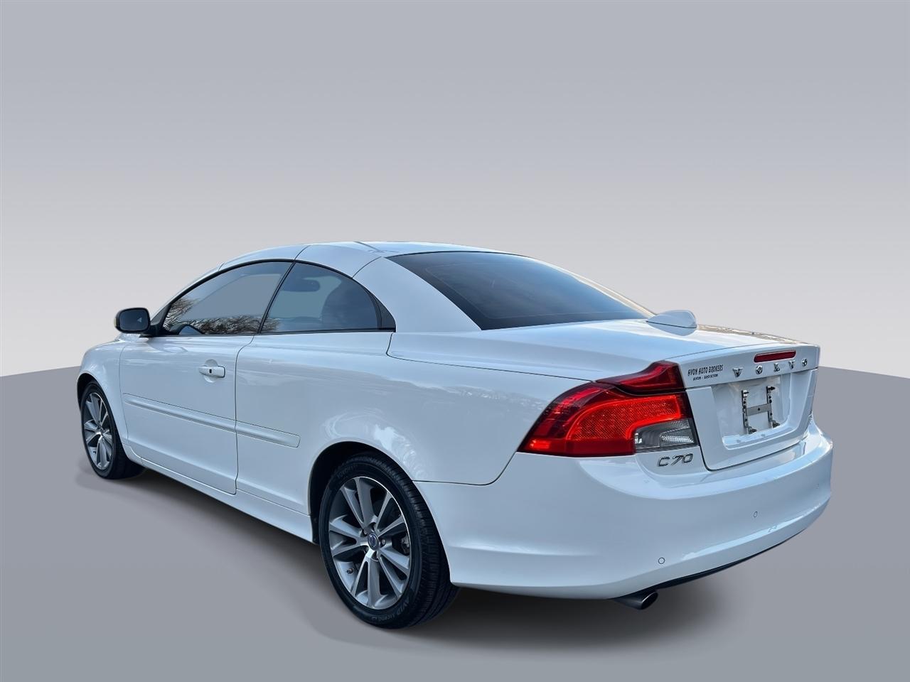 Volvo C70  2012