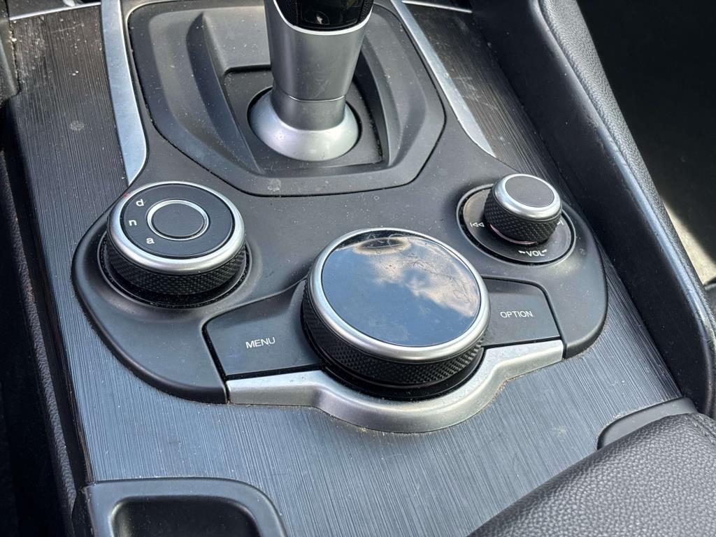 Alfa Romeo Giulia AWD 2017