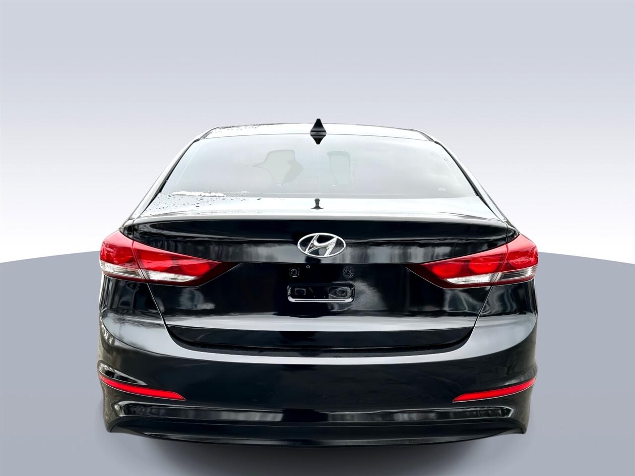 Hyundai Elantra  2017