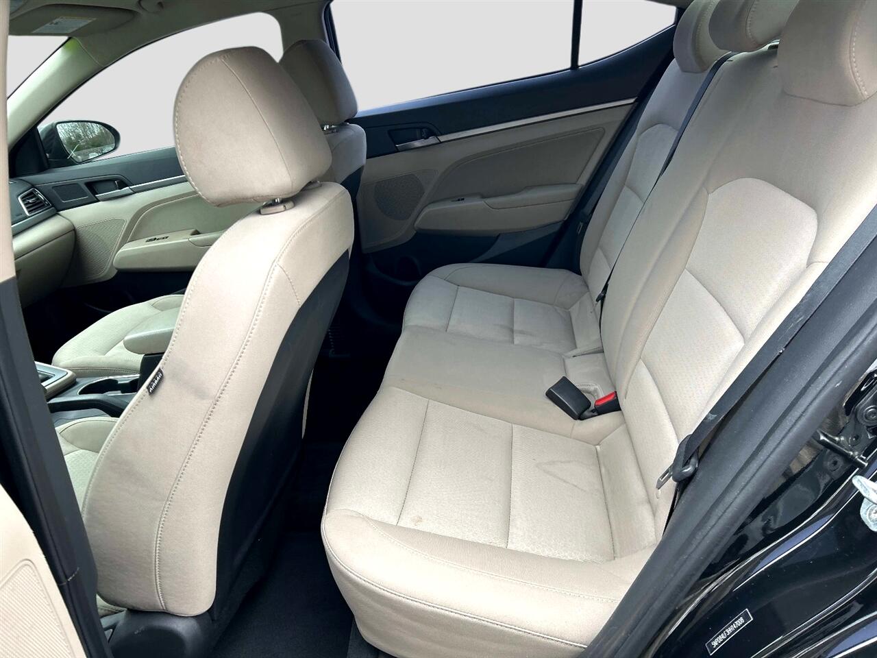 Hyundai Elantra  2017