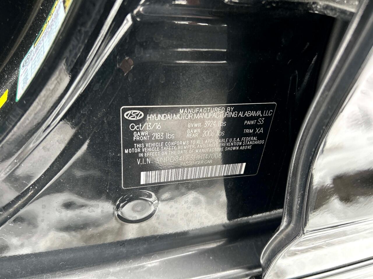 Hyundai Elantra  2017